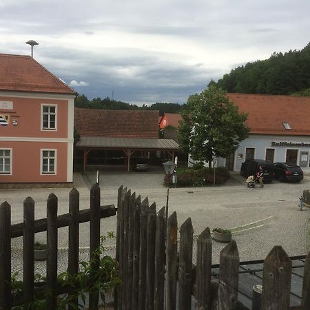 Zur Krone Wolfsegg Esterno foto