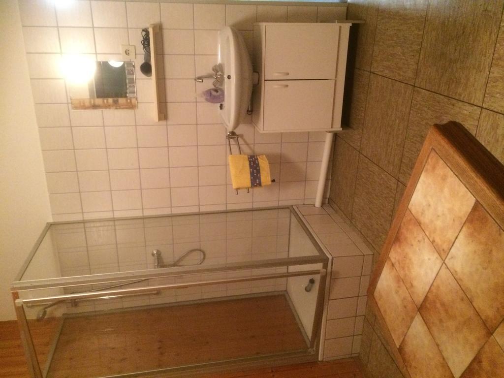 Zur Krone Wolfsegg Esterno foto